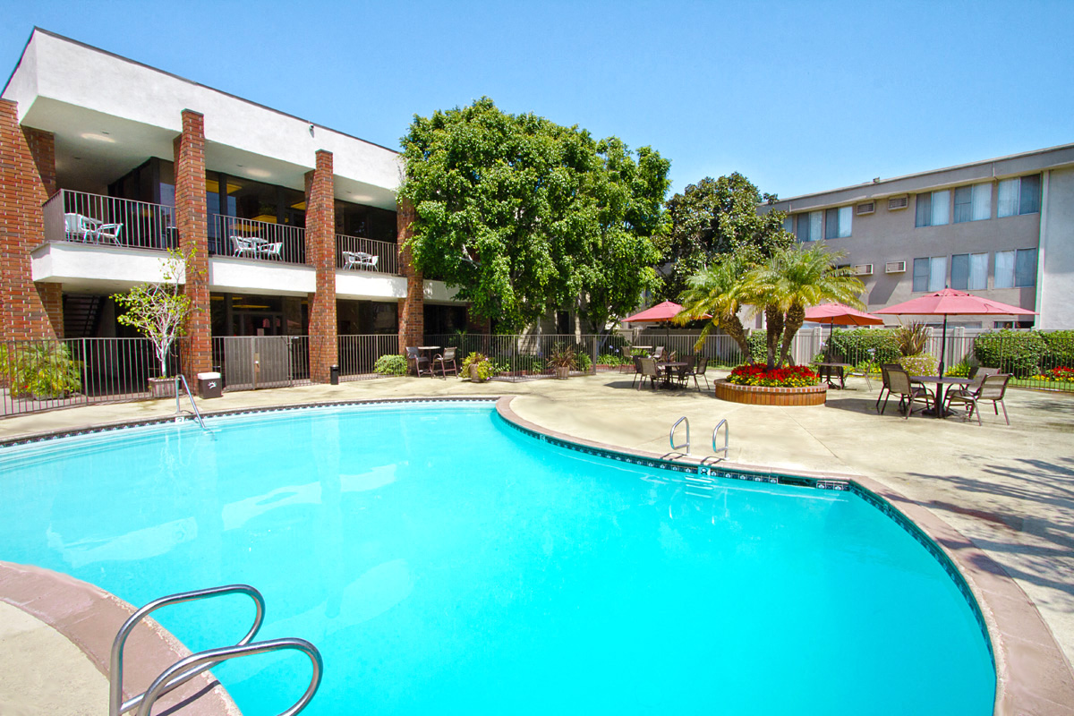 Park Regency Club Image 1